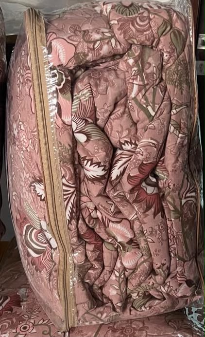 Comforter — 5, manufactured by Jindal Yarns, Panipat