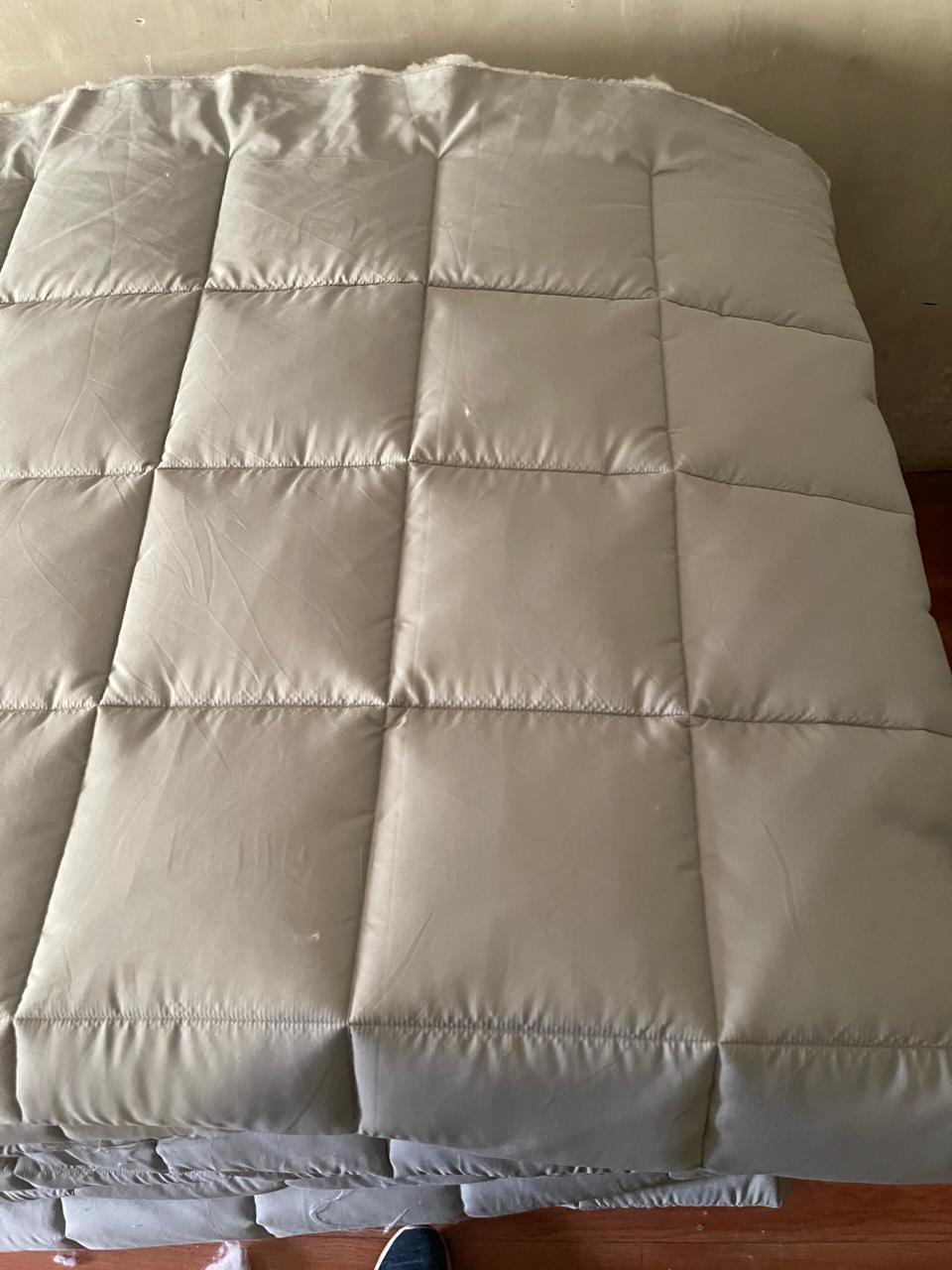 Quilt — 1, manufactured by Jindal Yarns, Panipat