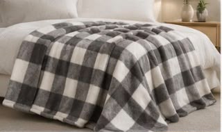 Flannel Blanket — 8, manufactured by Jindal Yarns, Panipat
