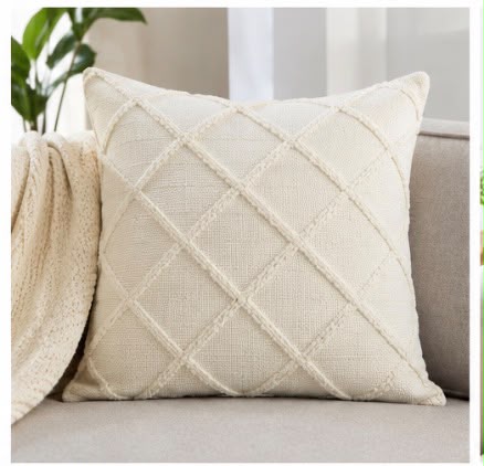 Cushion / Pillow — 1, manufactured by Jindal Yarns, Panipat