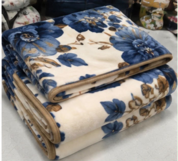 Polar Fleece Blanket — 6, manufactured by Jindal Yarns, Panipat