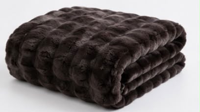 Rabbit Fur Blanket — 2, manufactured by Jindal Yarns, Panipat