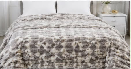 Rabbit Fur Blanket — 7, manufactured by Jindal Yarns, Panipat